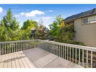 Photo #6: 942112 Listing