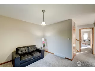 Photo #6: 942141 Listing