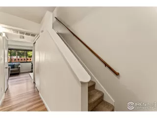 Photo #1: 942159 Listing