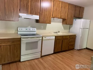 Photo #3: 942160 Listing