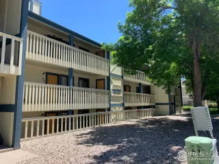 Photo #6: 942160 Listing