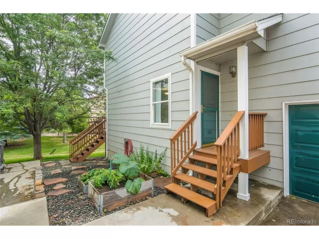 MLS: 9421857 Condo For Sale