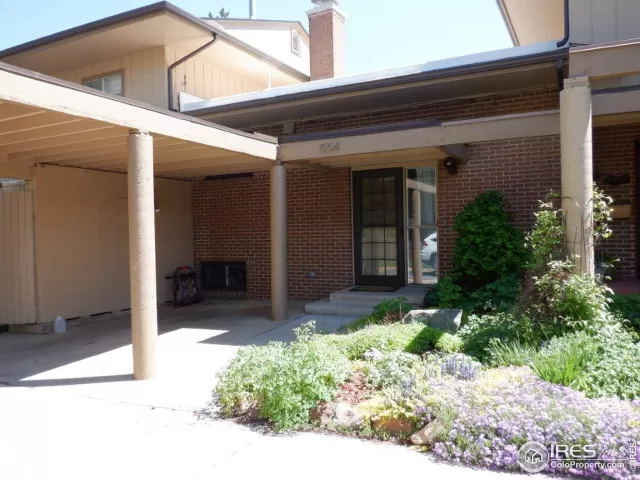 MLS: 942202 Condo For Sale