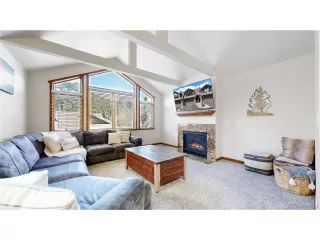 Photo #3: 9422254 Listing