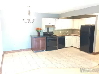 Photo #5: 942258 Listing 