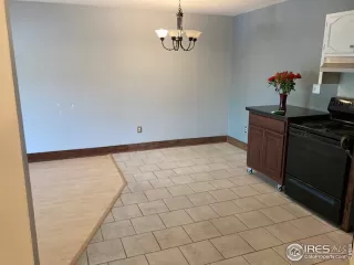 Photo #6: 942258 Listing 