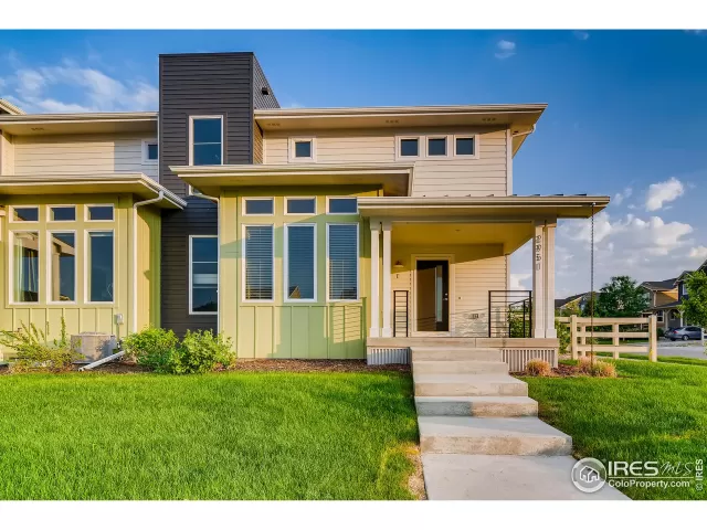 MLS: 942337 Condo For Sale