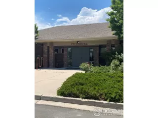 Photo #3: 942361 Listing