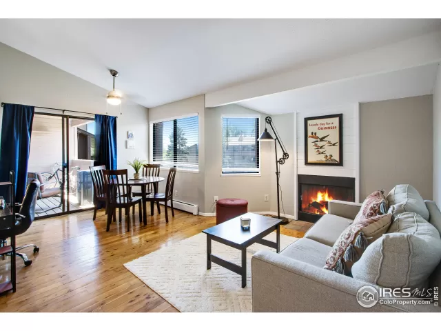 MLS: 942383 Condo For Sale