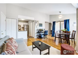 Photo #2: 942383 Listing