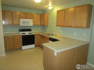 Photo #3: 942388 Listing 