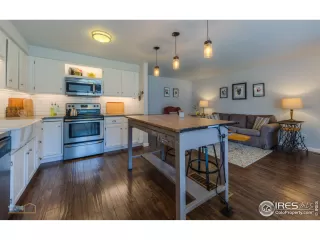 Photo #6: 942394 Listing