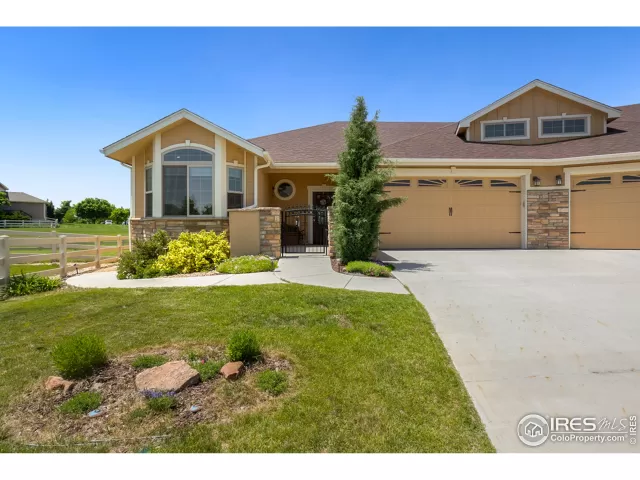 MLS: 942437 Condo For Sale