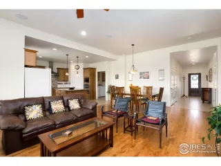 Photo #3: 942437 Listing 