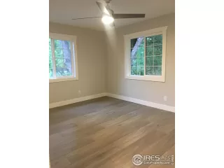 Photo #4: 942441 Listing