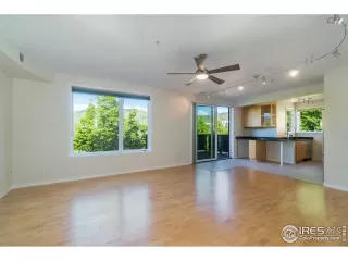 Photo #3: 942482 Listing