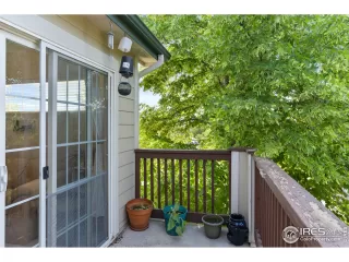 Photo #2: 942514 Listing