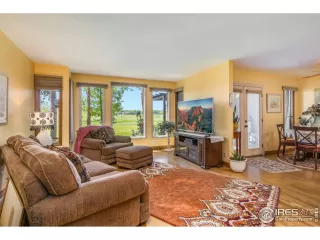 Photo #2: 942525 Listing 
