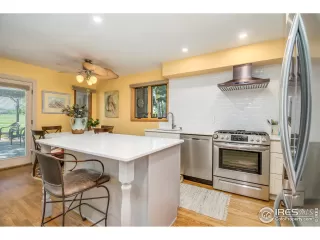 Photo #6: 942525 Listing 