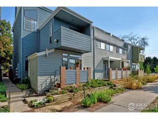 Photo #2: 942540 Listing