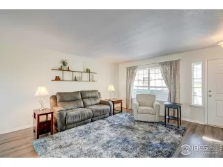 Photo #3: 942557 Listing