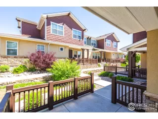 Photo #4: 942657 Listing 