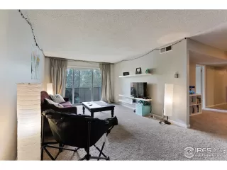 Photo #3: 942661 Listing