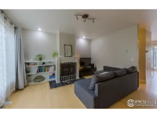 Photo #3: 942717 Listing