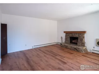 Photo #2: 942742 Listing 