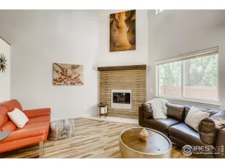 Photo #1: 942751 Listing