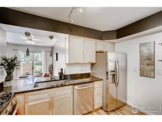 Photo #6: 942751 Listing