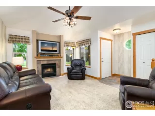 Photo #4: 942752 Listing 