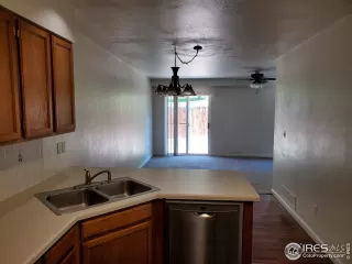 Photo #3: 942854 Listing