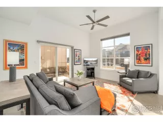 Photo #2: 942859 Listing