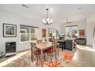 Photo #6: 942859 Listing