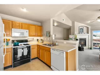 Photo #3: 942894 Listing