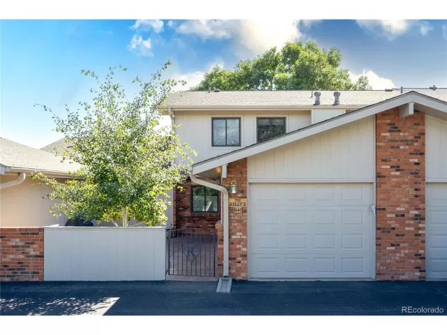 MLS: 9429148 Condo For Sale