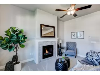 Photo #5: 942956 Listing