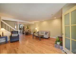 Photo #3: 942972 Listing