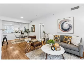 Photo #3: 9430101 Listing