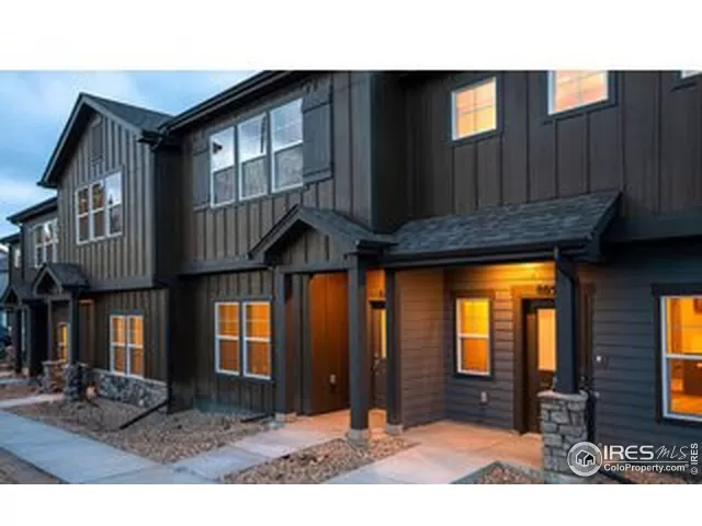 MLS: 943083 Condo For Sale