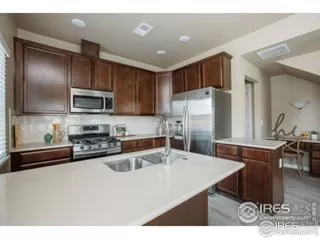 Photo #5: 943083 Listing 