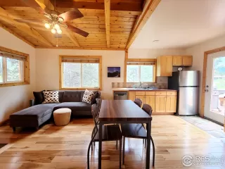 Photo #4: 943091 Listing