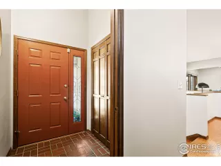 Photo #5: 943140 Listing