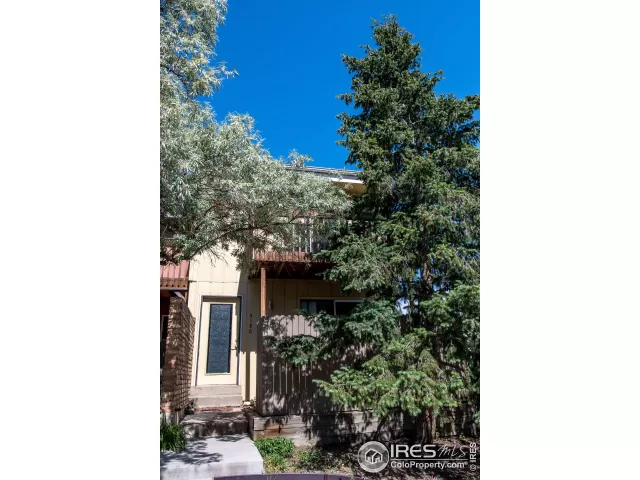 MLS: 943185 Condo For Sale