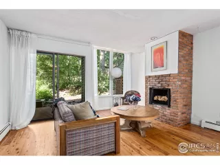 Photo #4: 943202 Listing 