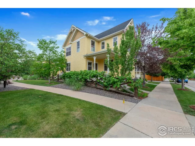 MLS: 943280 Condo For Sale