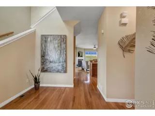 Photo #4: 943280 Listing 