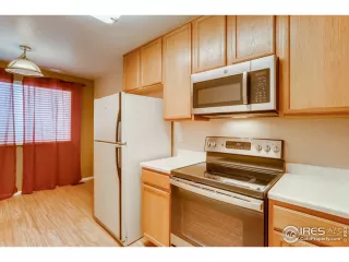 Photo #4: 943284 Listing