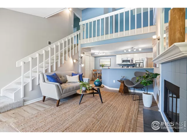 MLS: 943288 Condo For Sale